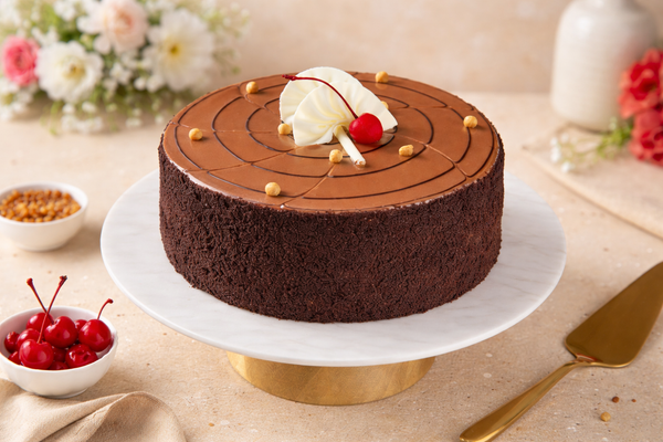 Amore Butterscotch Crunch Cake