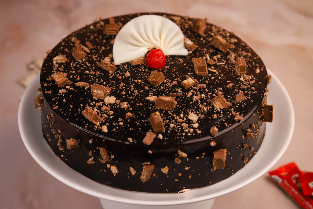 Kit Kat Chocolate Cake